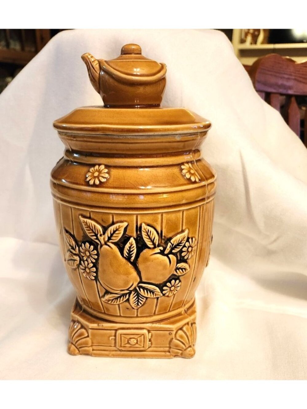 Vintage Ceramic Pot Belly Stove Cookie Jar With Lid & Fruit Design Made In Japan